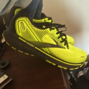 Men’s Brooks Ghost 14 Running Shoes